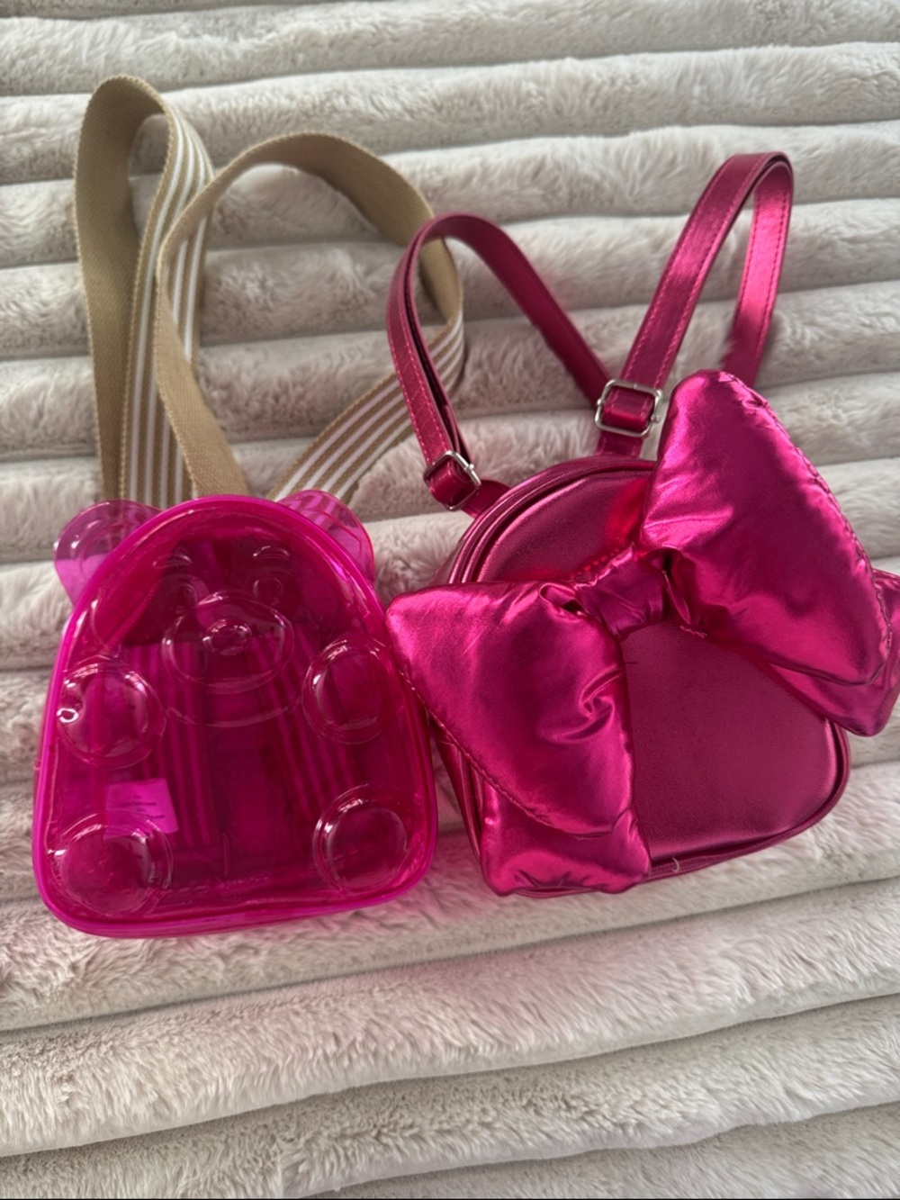 Bath & Body Works Kids Metallic Hot Pink Bow Backpack & Gummy Bear Backpack